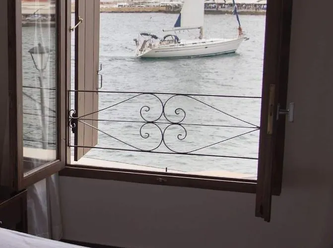 Hotel Captain Vasilis