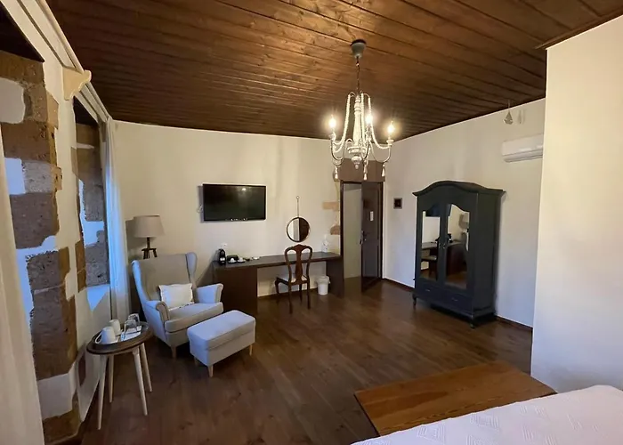 Captain Vasilis Hotel 4*