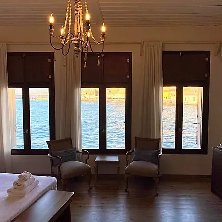 Otel Captain Vasilis 4*