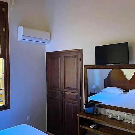 Otel Captain Vasilis