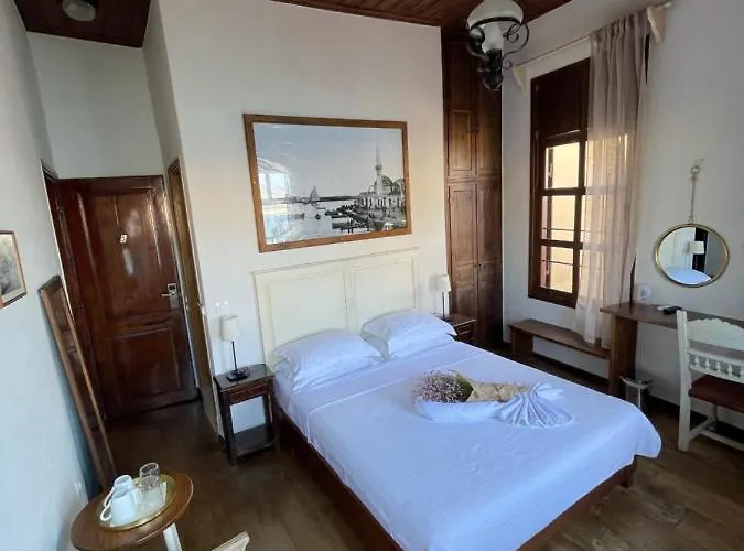 Captain Vasilis Hotel