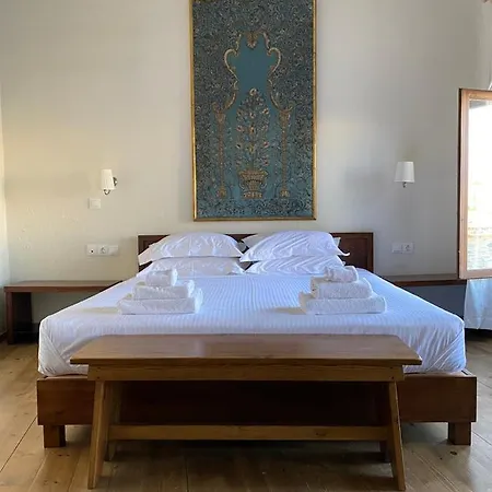 Captain Vasilis Hotel