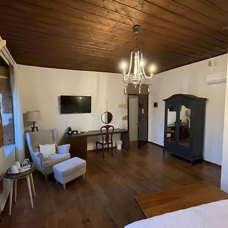 Captain Vasilis Otel 4*